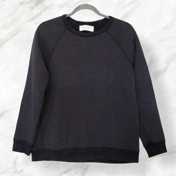 Everlane Sweaters - Everlane small pullover navy blue sweater comfy